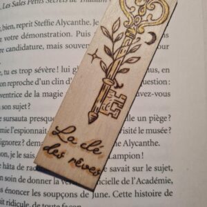 🗝️✨ Marque-page en bois pyrogravé • La Clé des Rêves • Fait main